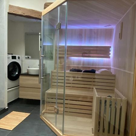 Charmant Appartement Avec Spa Fontenay-le-Comte Luaran gambar