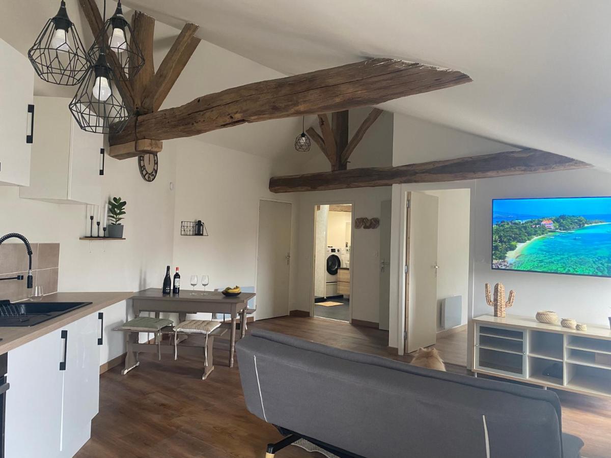 Charmant Appartement Avec Spa Fontenay-le-Comte Luaran gambar